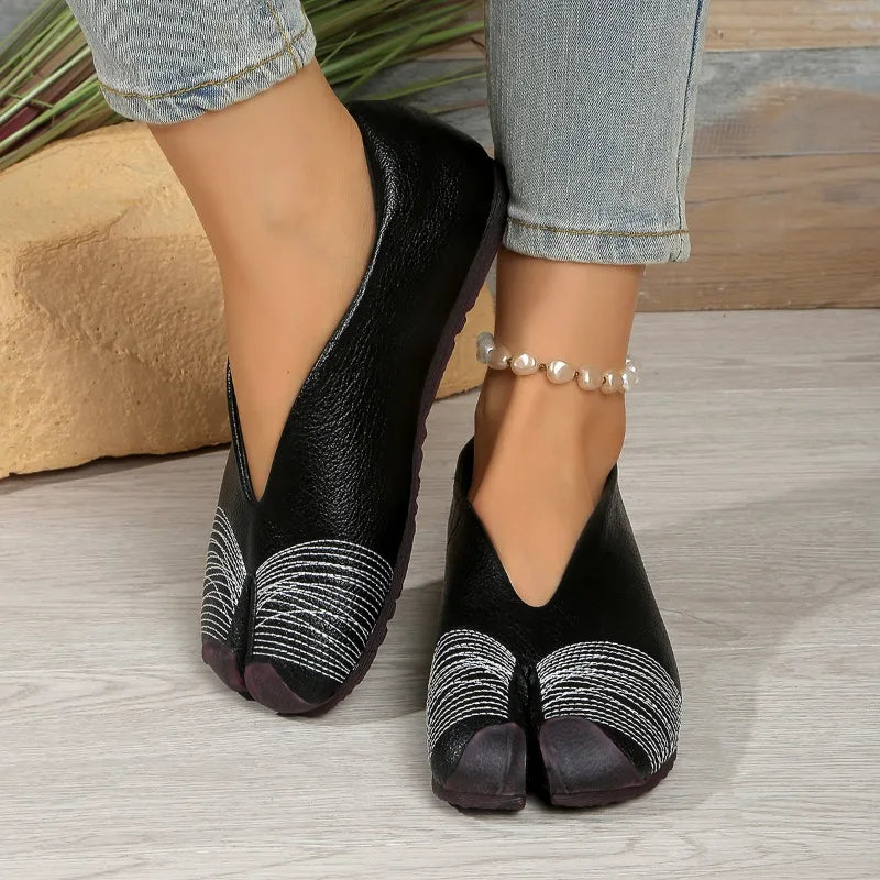 2026 Spring Autumn Women's Split Toe Fashionable Casual Shoes Women Zpaxo