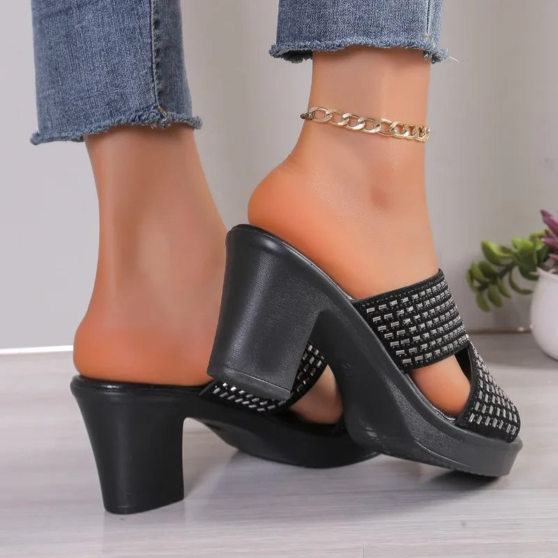 2026 Summer Fashion Heel Sandals Women's Outside Wear Round Toe Zpaxo