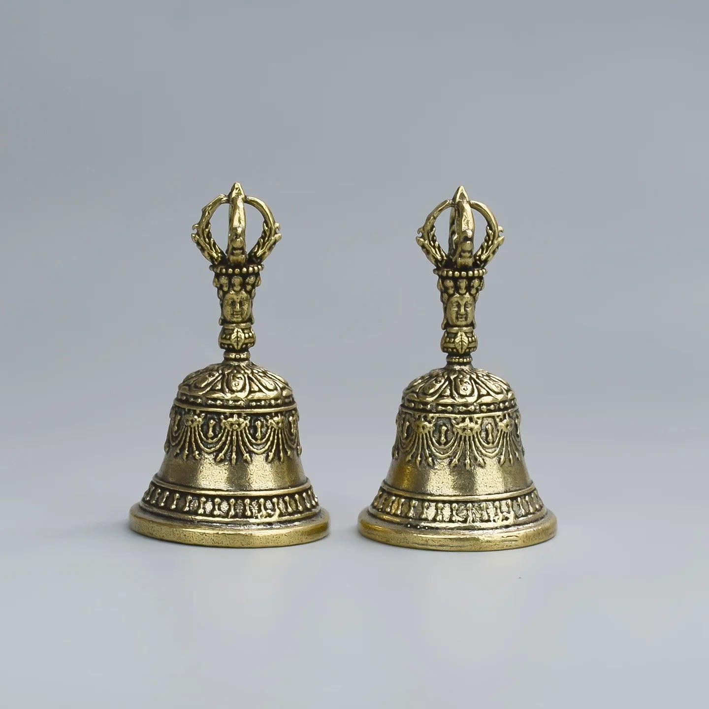 Hand-carved Bronze Bell Hand-held Shaker Clap Handle Soothing Healing Zpaxo