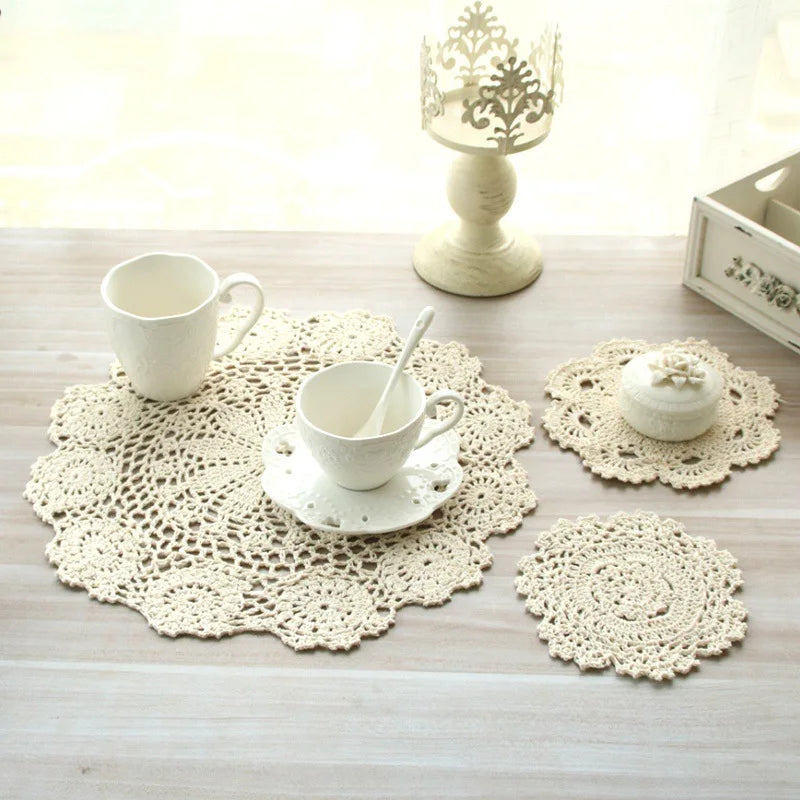 Round Hand Crocheted Cotton Doily – Vintage Lace Placemat