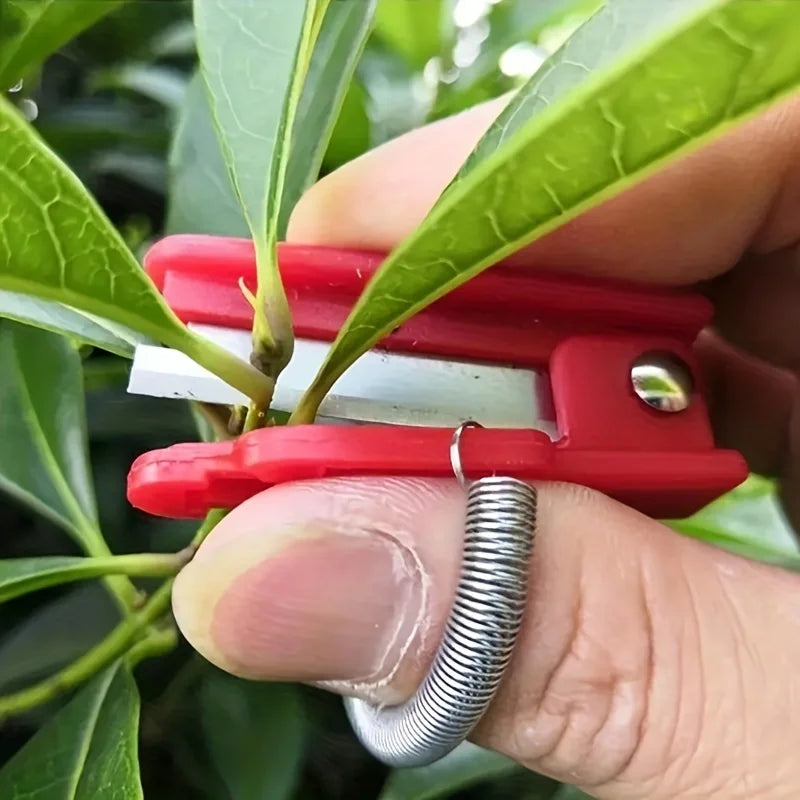 Multifunction Thumb Knife Garden Pruner Fruit Picking Device Safe Fruit Blade Tool Cutting Blade Rings Finger Protector Catcher Zpaxo