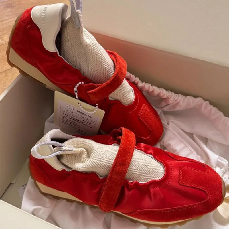 Flat Shoes for Women Spring Autumn 2025 Thick Soled Round Toe Red Casual Ballet Sneakers for Women Retro Mary Jane Shoes Zpaxo
