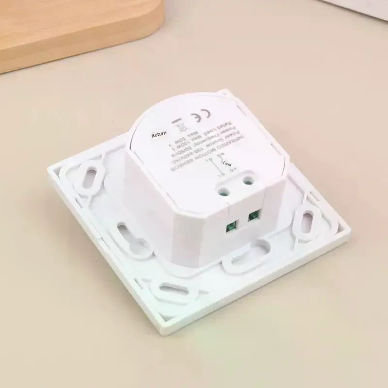 PIR Infrared Motion Sensor Switch Wall Mounted AC110240V LED Light Zpaxo