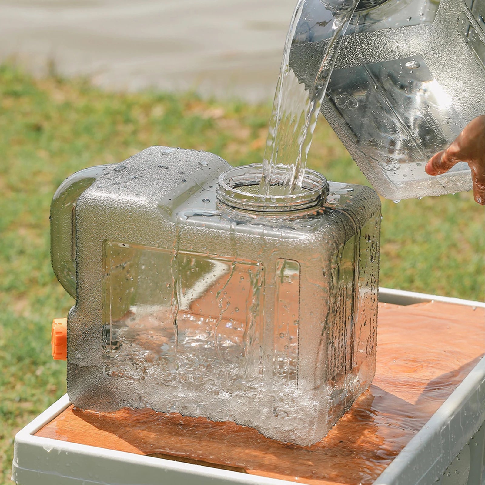 Car Water Buckets Faucet Outdoor Camping Storage Tanks Large Capacity