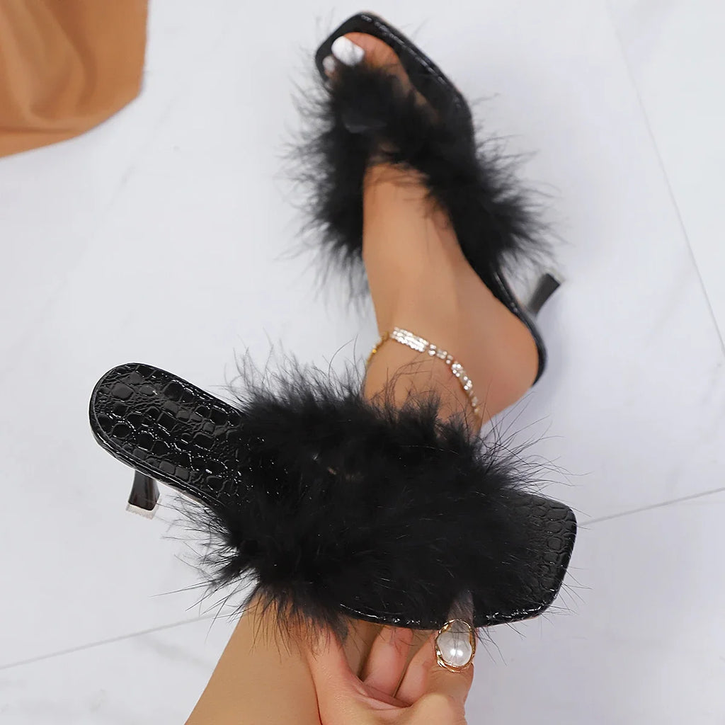 Fashion Women Sandals Sexy Home Banquet Shoes Summer Open Toe Sandals Plush Fox Fur Flip Flops Designer Square Toe Simple Pumps Zpaxo