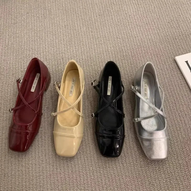 Flat Shoes for Women Spring and Autumn 2025 New Casual Red Shallow Mouth Square Toe Women Shoes Loafers Ladies Shoes Zpaxo