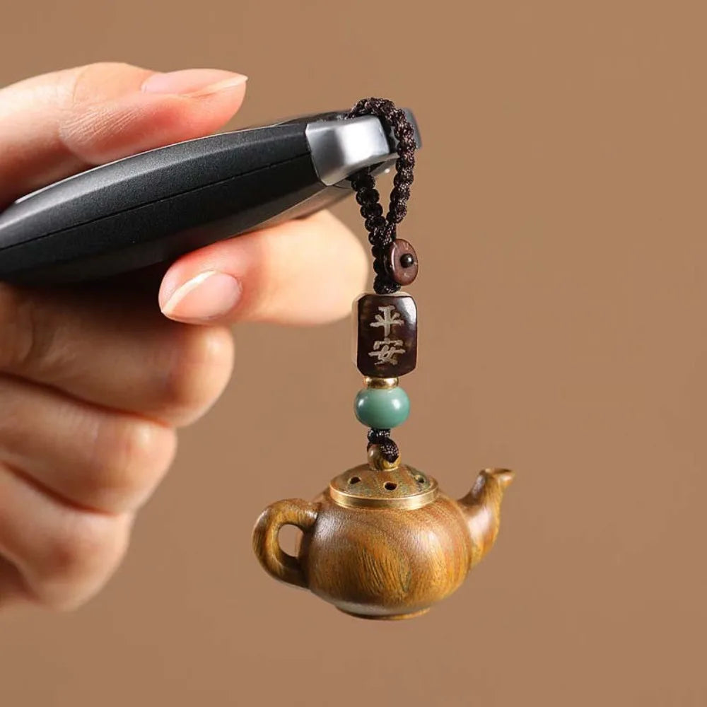 Mini Little Teapot Keychain Waterproof Openable Carved Teapot Pendant Woven Rope Ornament Green Sandalwood Phone Chain Women Zpaxo