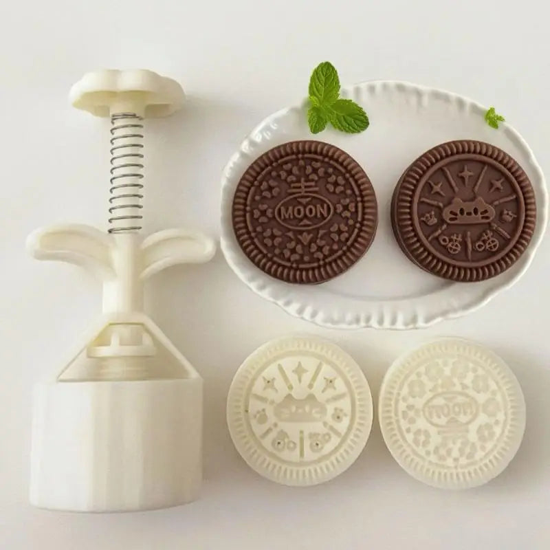 Plastic Cat Mooncake Mold Cookie Plumbers Pastry Press Family Holiday Zpaxo