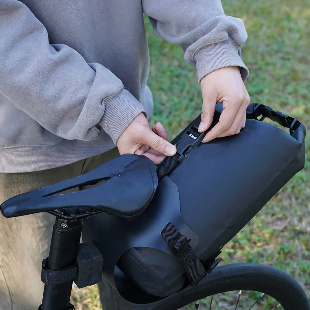 Quick Release Rear Bike Rack Adjustable Saddlebag Tail Bag Carrier