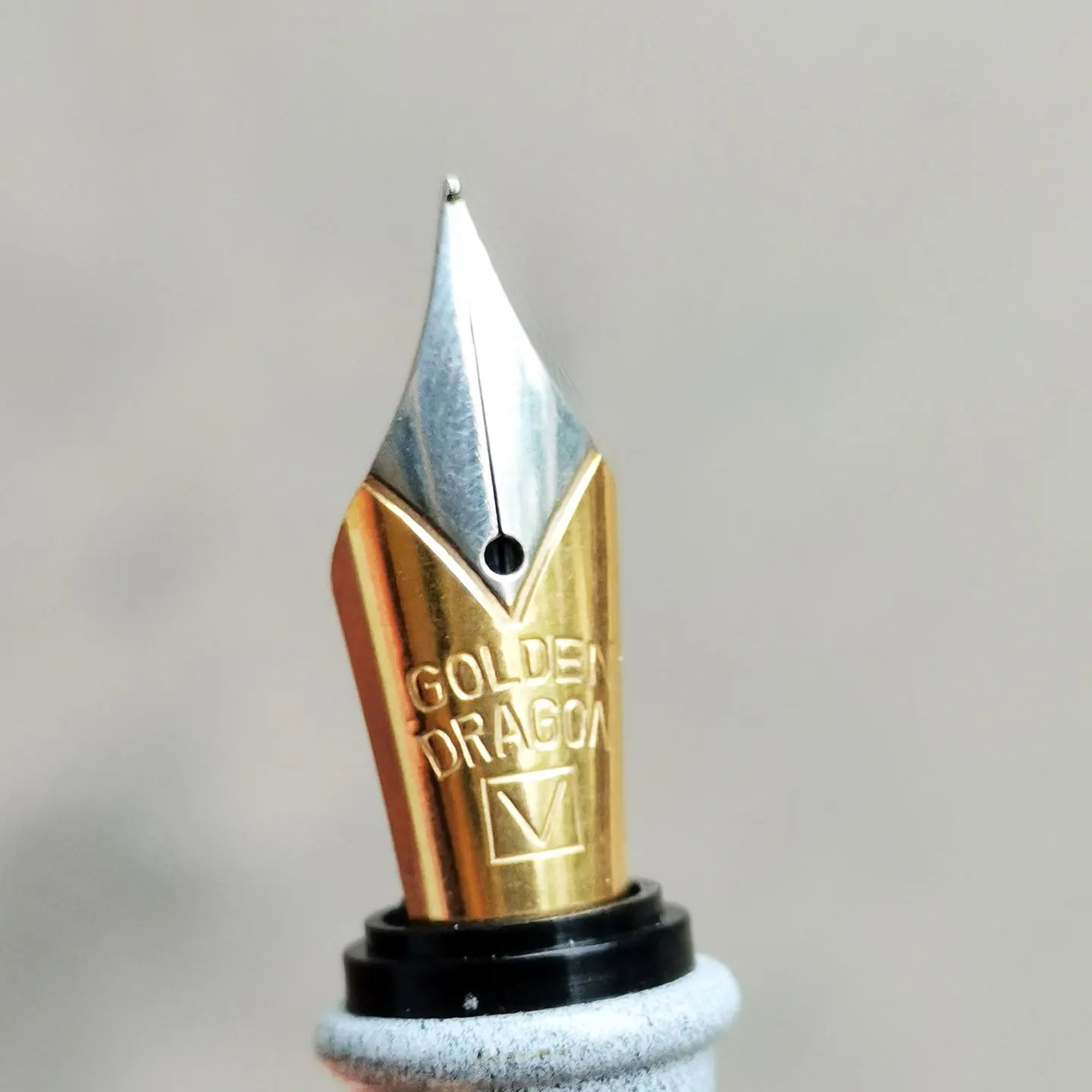 Dandong Nineties Jinlong White Fat Fountain Pen Soviet Union Pure Copper Coated Tip Zpaxo