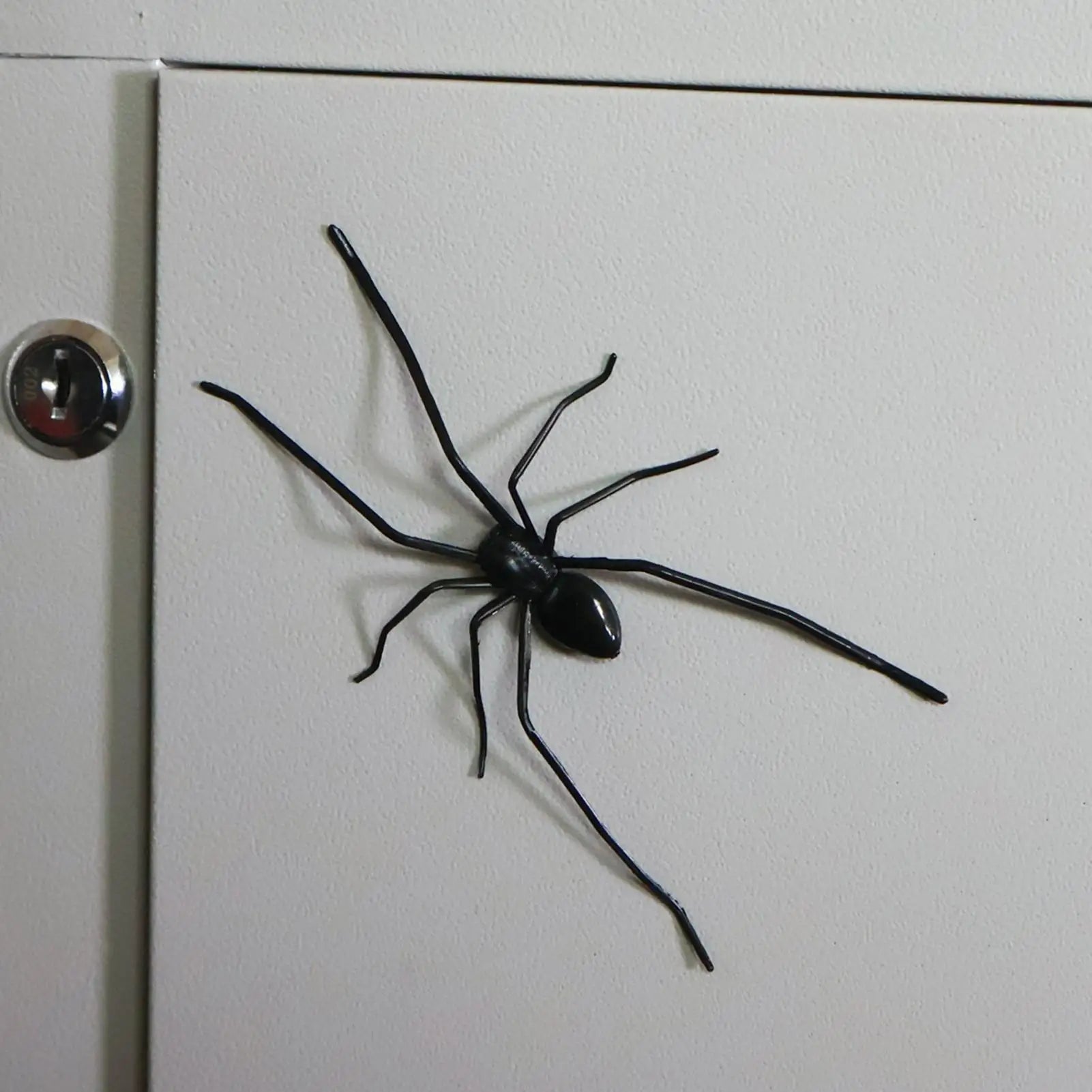 Spider Magnets Fridge 6 Scary Prank Decoration Small Refrigerator