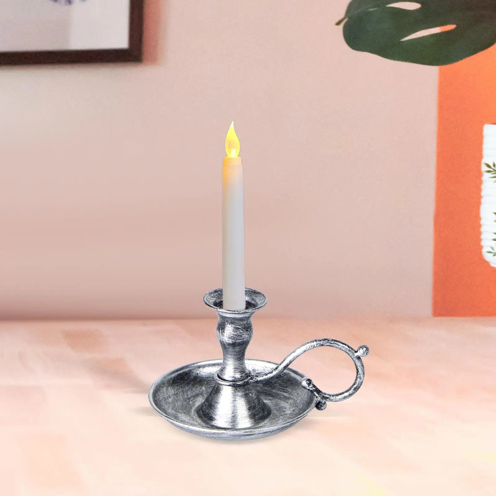 Retro Handheld Metal Candlestick Holder – European Vintage Style Candle Holder Zpaxo SILVER