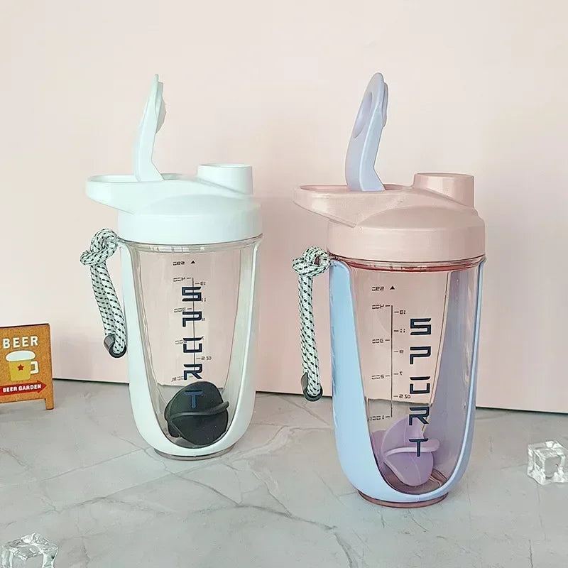 Hot Sale 590ML Protein Powder Milk Shake Cup Sports Shake Cup Office Girl Portable Handheld Water Cup with Lifting Rope Zpaxo