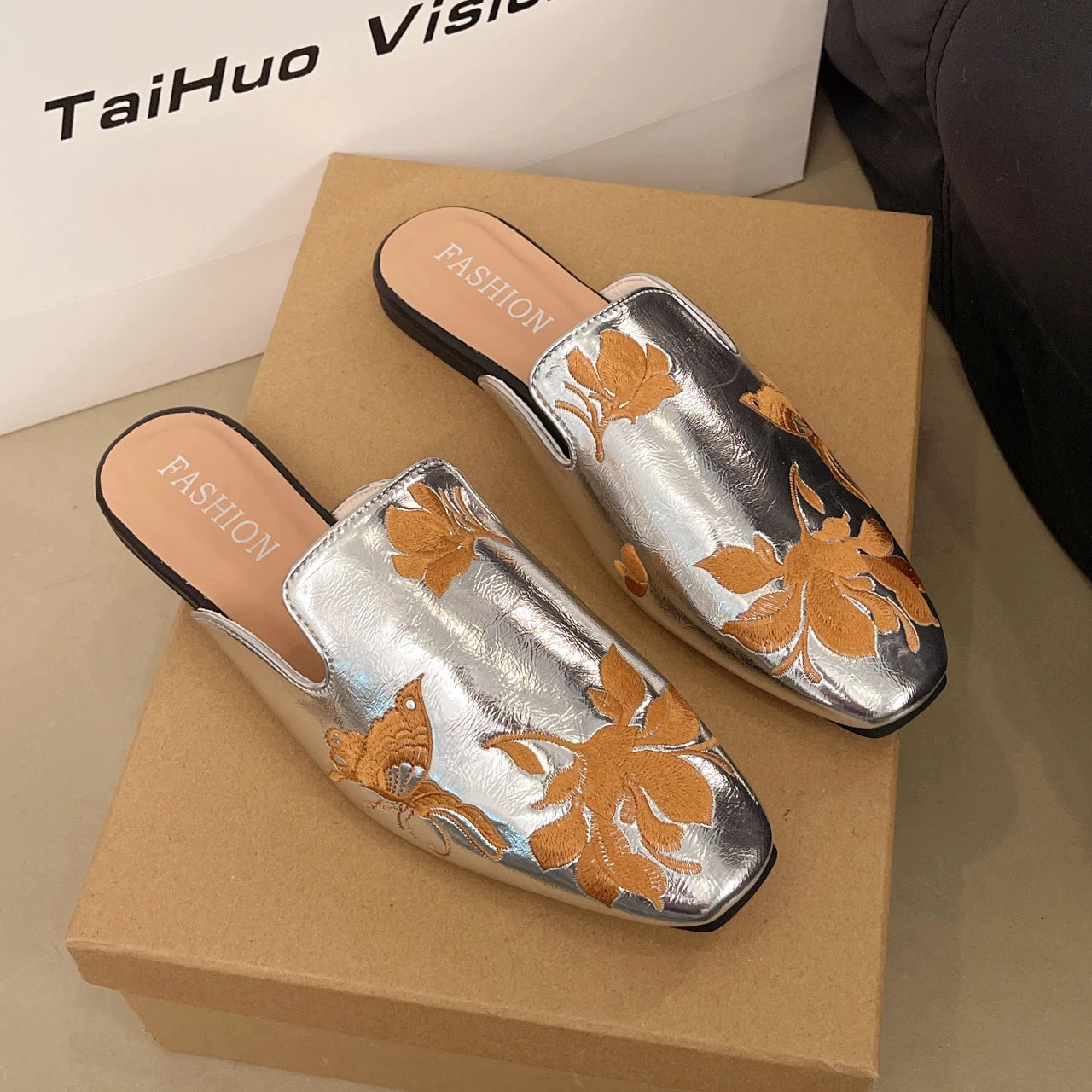 Women's Sandals Embroidered Love Metal Buckle Casual Fashion Zpaxo Silver 39