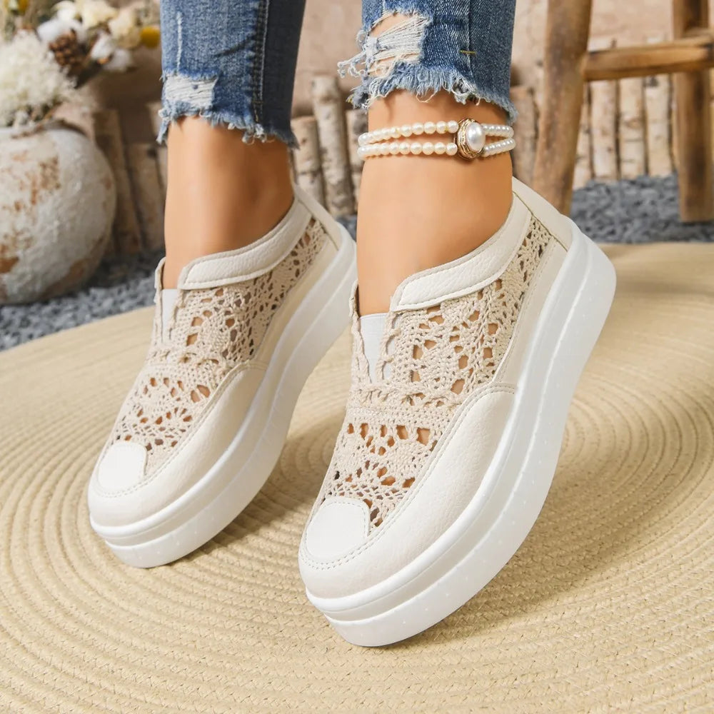 Women's Thick Soled Shoes Fashion Hollow Out Embroidery Slip-on Board