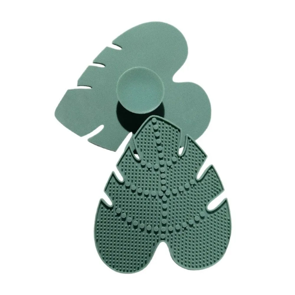 Leaf-shaped Makeup Brush Cleaner Anti-slip Silicone Cosmetic Cleaning Pads with Suction Cup Portable Make Up Brush Cleaning Mat Zpaxo