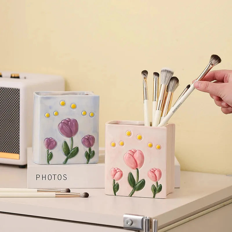 Tulip Ceramic Pen Holder Book-shaped 3D Relief Storage Makeup Brush