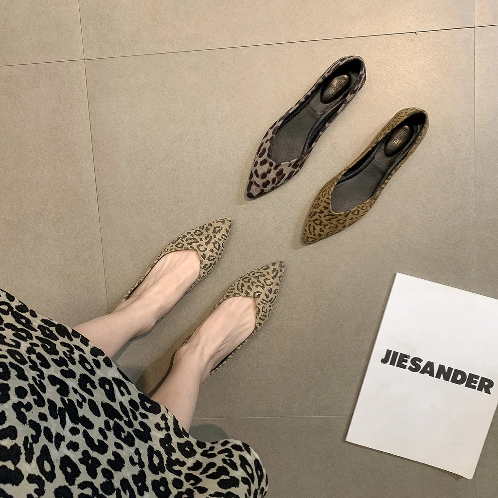 Leopard Print Flat Shoes Women's New Spring Autumn Fashion Pointed Fashion Large Size 44 45 46 Women's Shoes Zapatillas Mujer Zpaxo