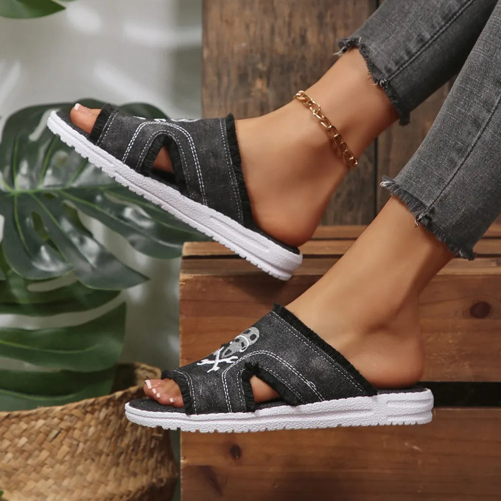 Women Flat Slippers 2026 Summer Fashion Embroidery Sandals Women's
