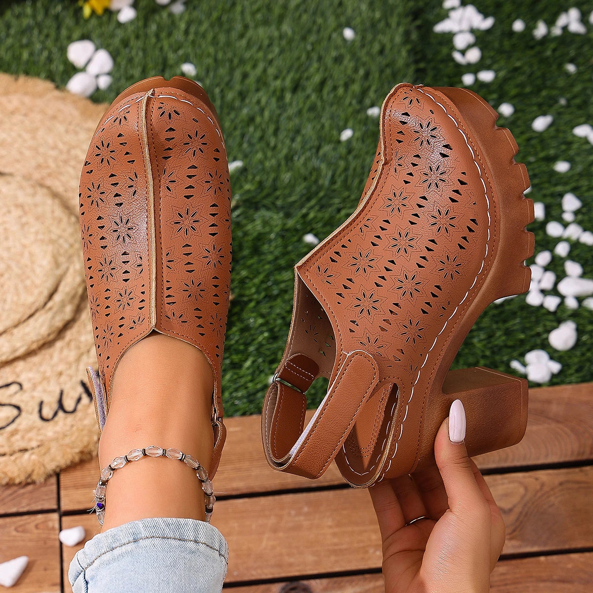 2026 Women Sandals Summer Plus Size High Heel Sandals Closed Toe Hollow Lightweight Shoes Outdoor High Heel Designer Shoes Women Zpaxo Brown 39