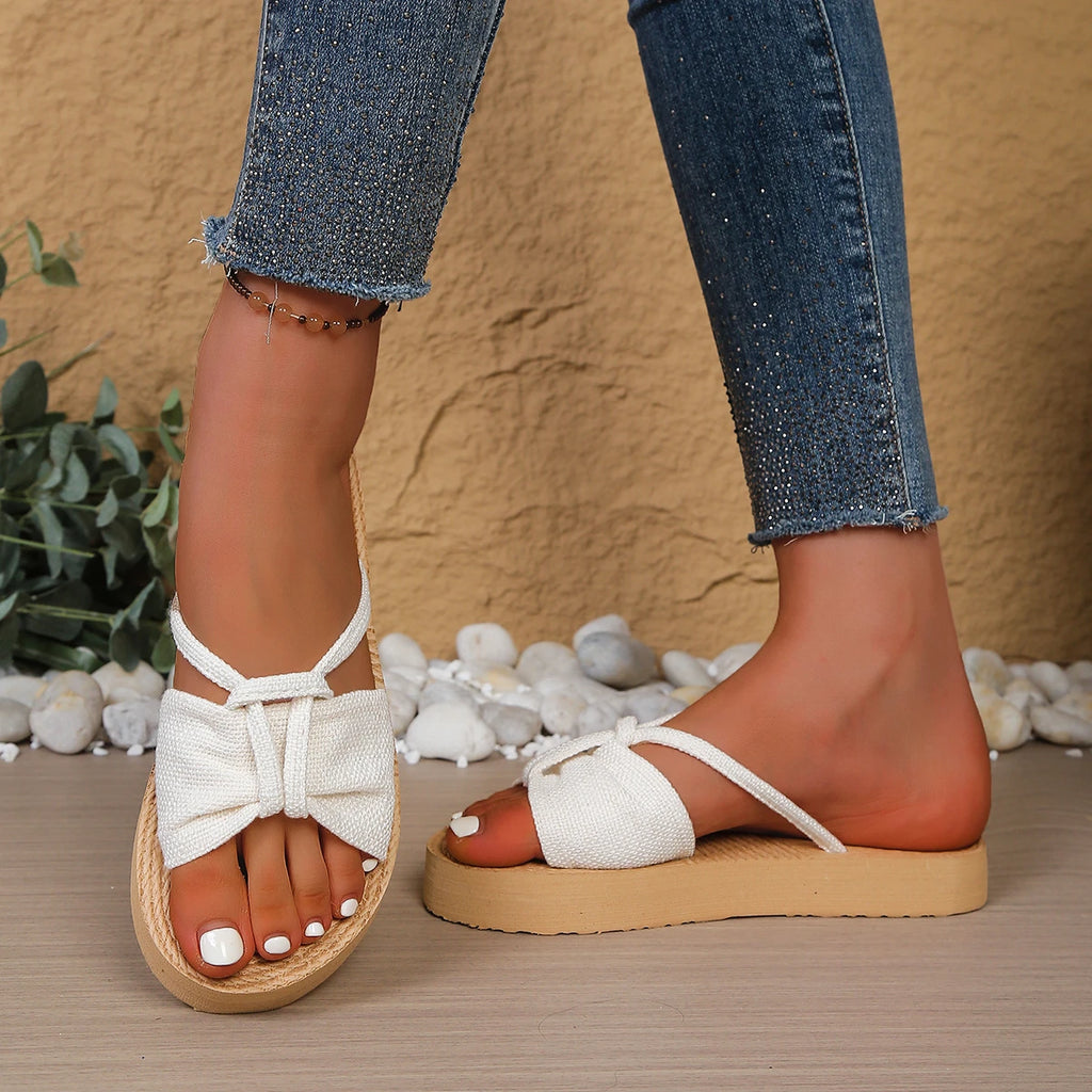 Women Slippers 2025 New Trend Anti Slip Sandals Wear-resistant Comfortable Soft Sole Flat Heel Slippers Lightweight Slides Women Zpaxo