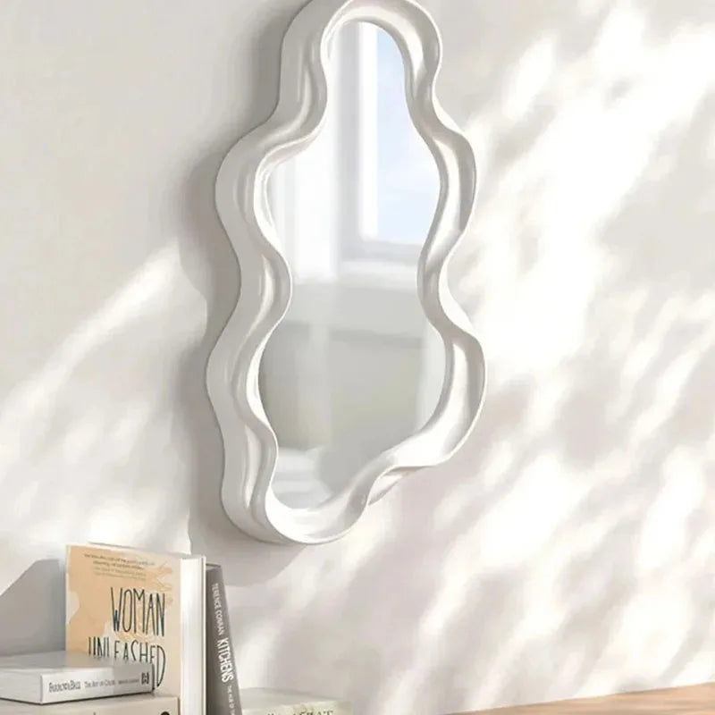 Irregular-shaped Tabletop Vanity Mirror Cloud-shaped Makeup