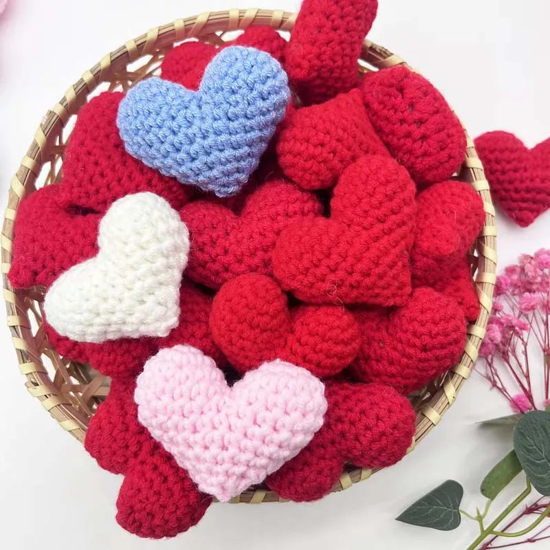 3pcs Handmade Knitted Heart Decorations Blue Red Crochet Finished Hearts for Valentine's Day Wedding Party DIY Home Decor Zpaxo
