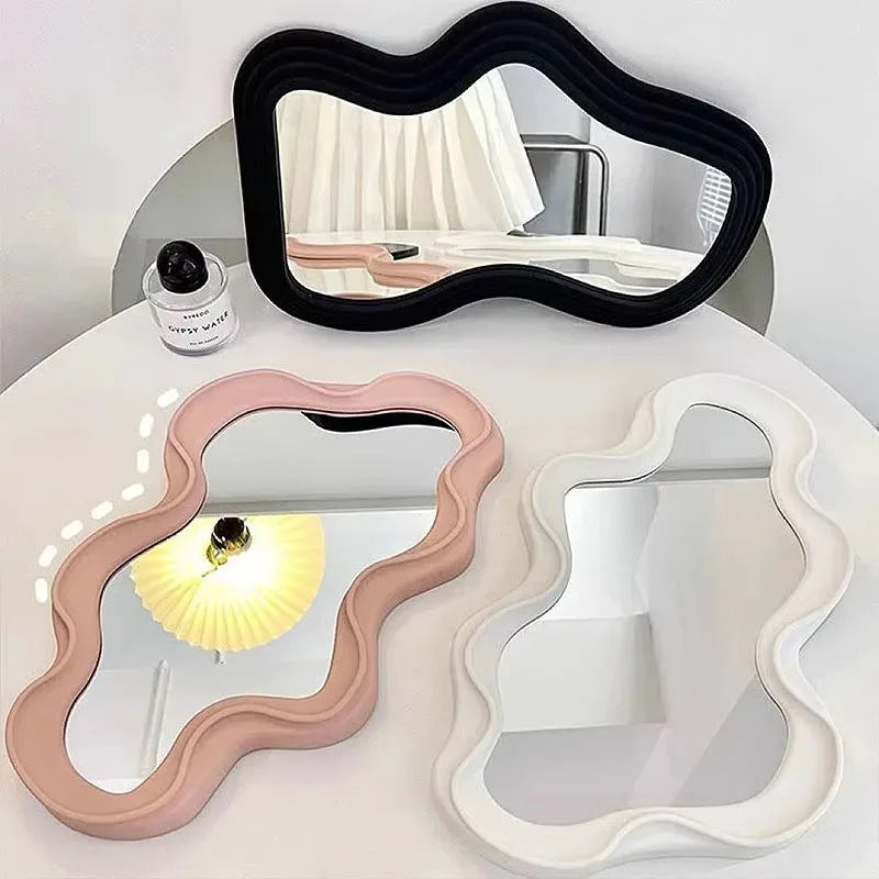 Irregular-shaped Tabletop Vanity Mirror Cloud-shaped Makeup