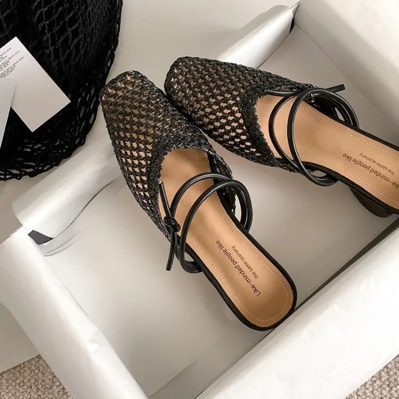 Slippers Women's Summer 2025 Retro Beach Sandals Women's Summer Vacation Casual Weaving Hollow Headcut Half Slippers Outerwear Zpaxo