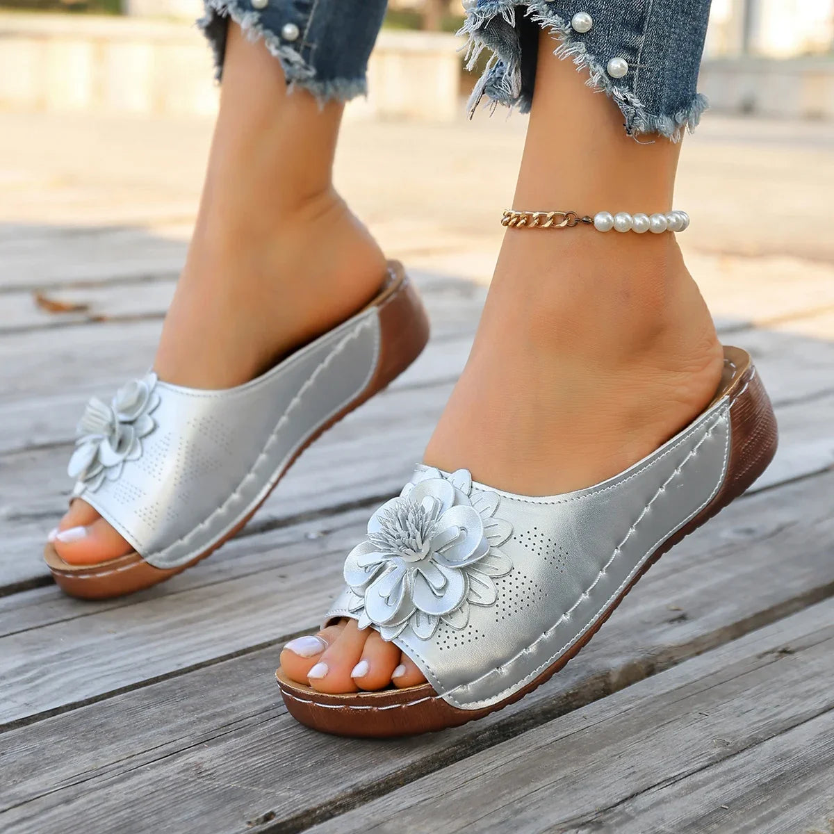 Women Slippers 2025 Elegant Platform Fashion Beach Slides Casual Zpaxo Silver 43