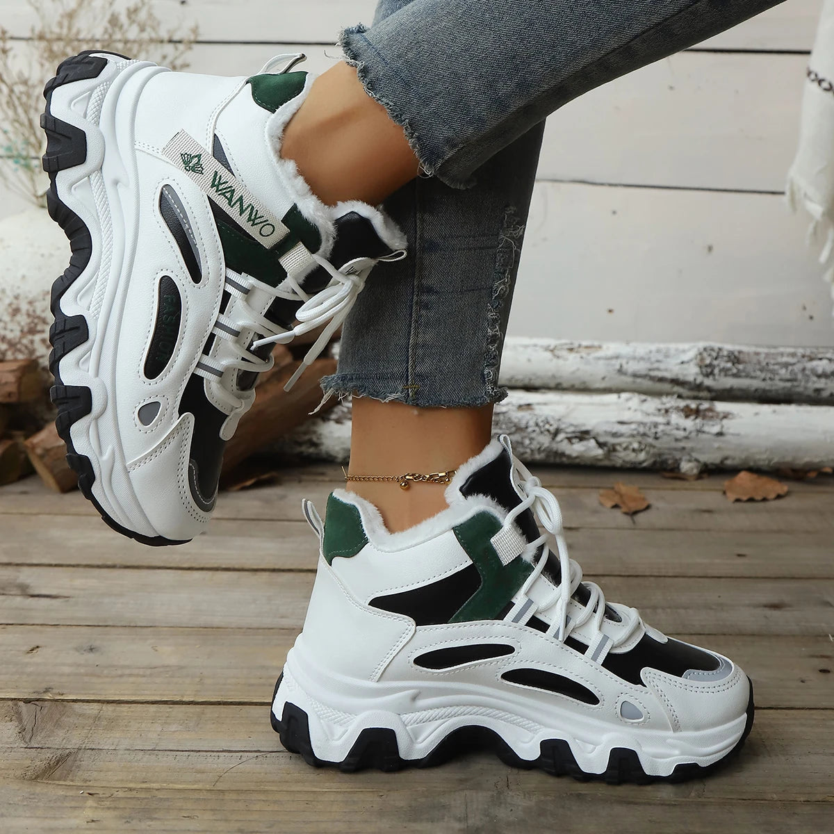 Women Snow Boots Tennis Winter Platform Lace Up Vulcanized Shoes New Chunky Breathable Mesh Casual fashion Women Boots Zpaxo