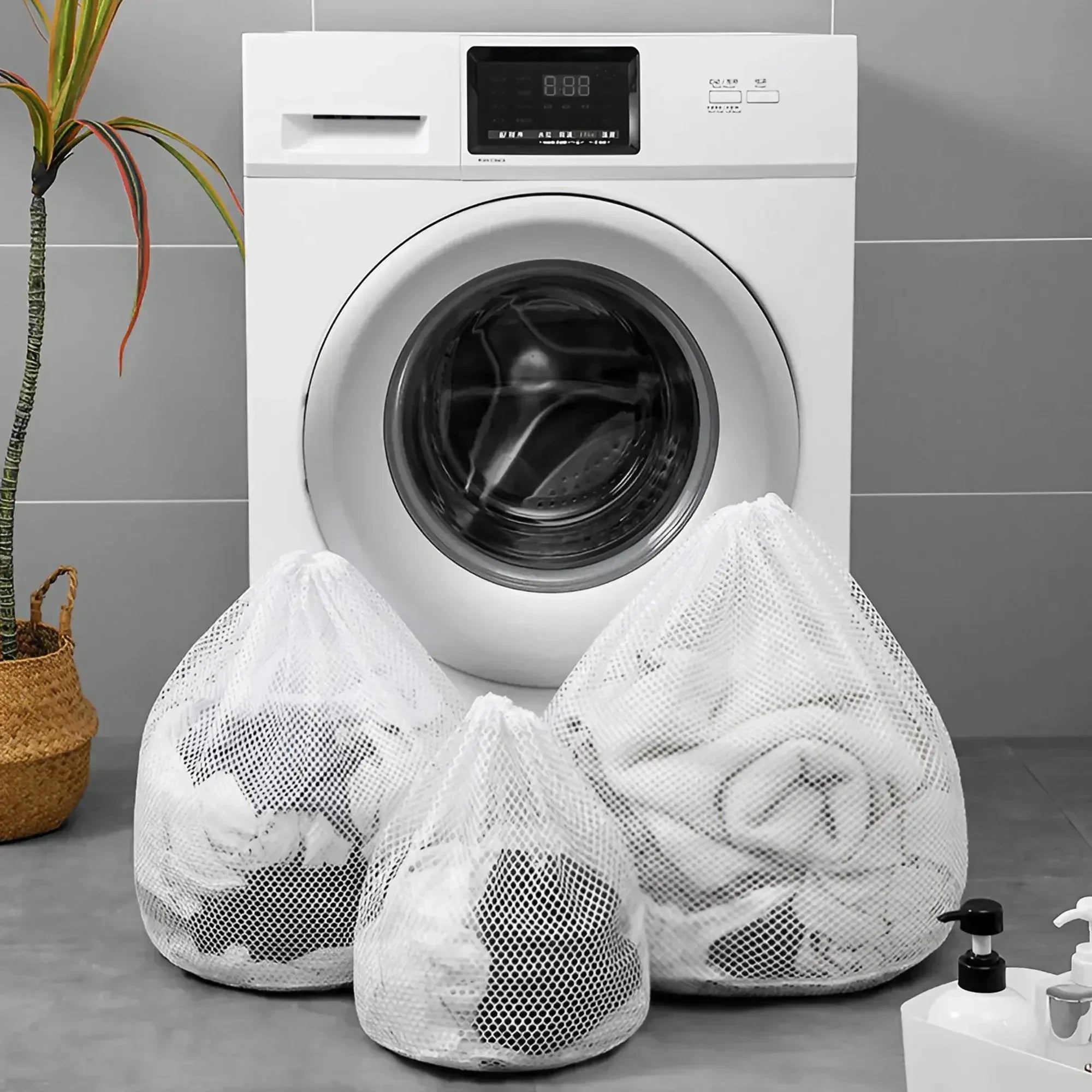 Drawstring Mesh Laundry Bag – 4 Sizes, Fine & Coarse Mesh Mesh Laundry Bag Zpaxo