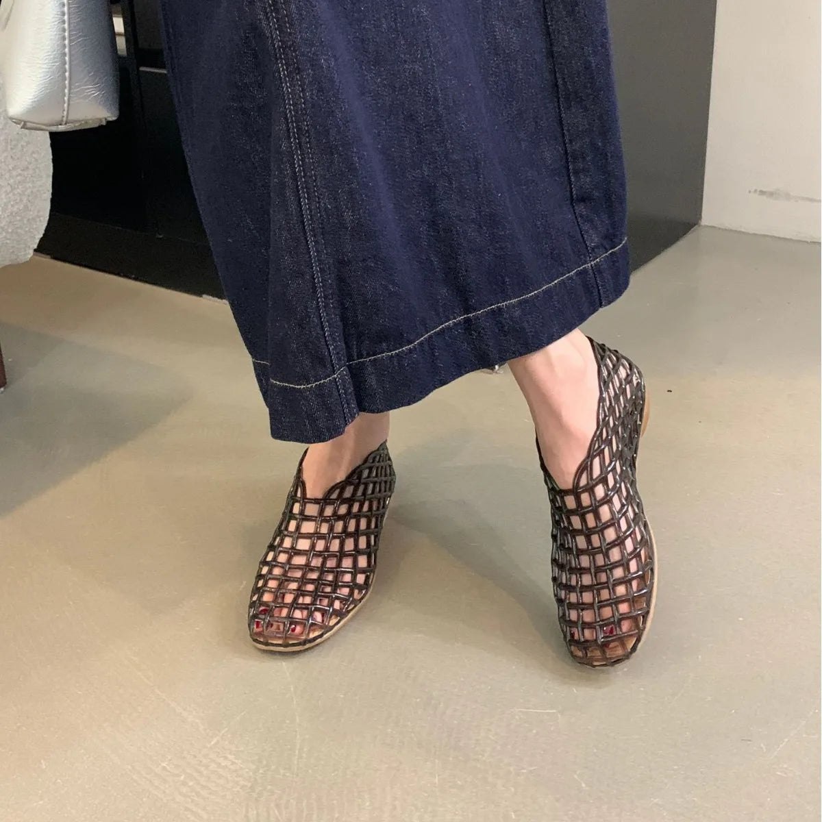 Summer Sandals for Women Hollowed Out Holes Women's Non Slip Jelly Sandals New Transparent Mesh Sandals for Women Plus Size 42 Zpaxo
