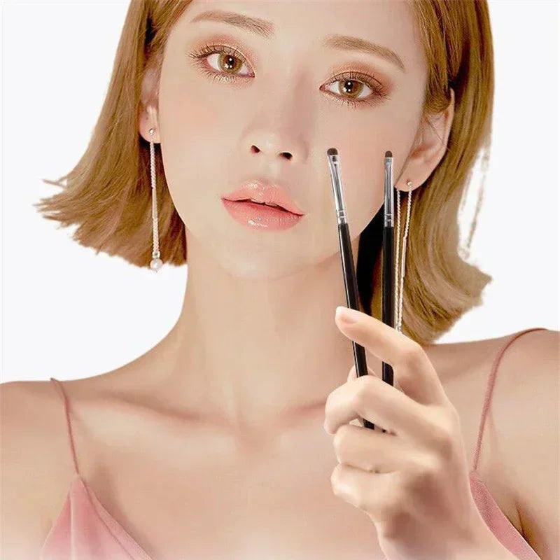 Small Angle Precise Detail Eyeshadow Brush Soft Horse Hair Eyelid