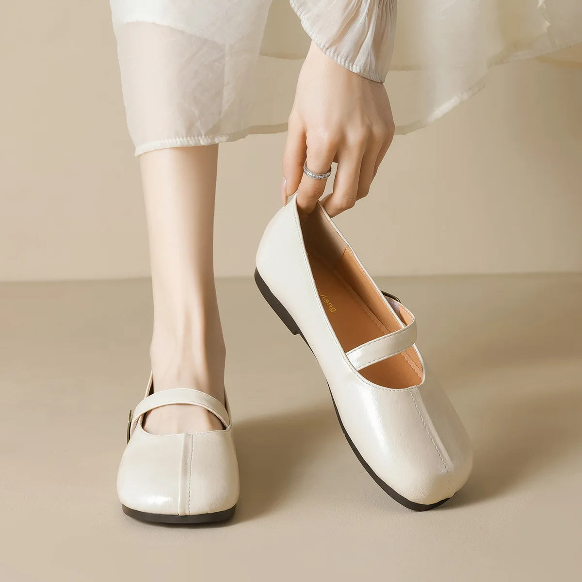 Flat Shoes for Women Spring and Autumn 2025 Round Toe New Style Square Toe Mary Jane Shoes Plus Size Women's Shoes Ladies Zpaxo