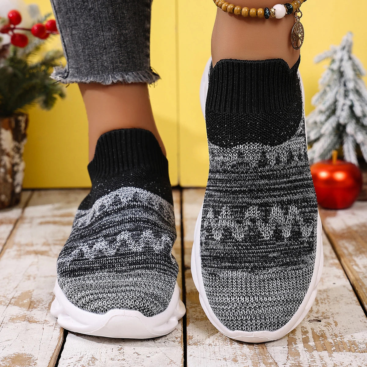 Women Sneakers 2025 New Breathable Trendy Sneakers Wear-resistant Soft Sole Flat Walking Shoes Women Fashion Mesh Sneakers Women Zpaxo