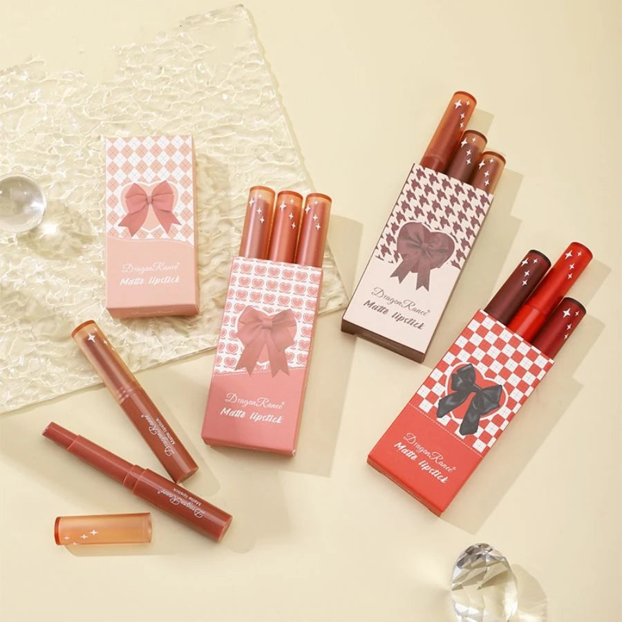 Matte Lipstick with Rich Colors, Moisturizing Lip Gloss, Easy-To-Apply Lip Glaze, Rotating Lipstick Pen, Three-Pack Lipstick Pens, Valentine's Day Gift Zpaxo
