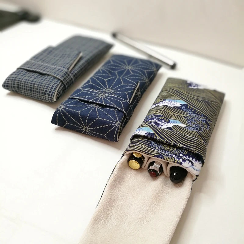 National Wind Cloth Art Pen Bag 3 holes Pen Bag Pen Case Protection Case Portable Pen Bag Blue Checkered Cherry Zpaxo