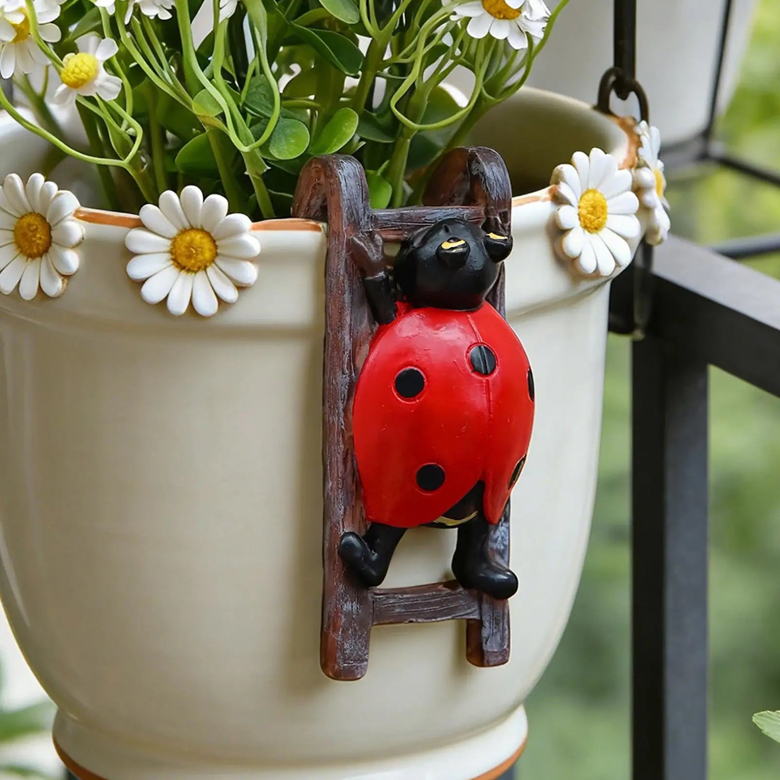 Pot Hugger Climbing Animal Figure Hanger Planter Ornaments Flower