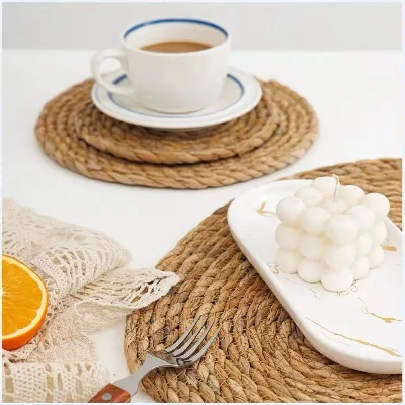 Handwoven Rattan Round Placemats – Heat-Resistant Table Mats Woven Placemat Zpaxo