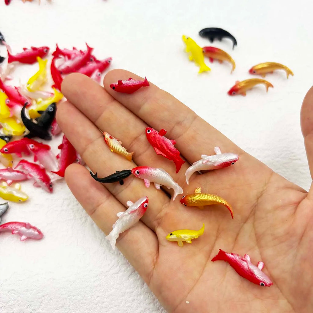 Random 5Pcs/Set Soft PVC Goldfishes Models Epoxy Filling Material Crystal Ocean Resin 3D Mini Fish Modeling Filler Mini Craft Zpaxo