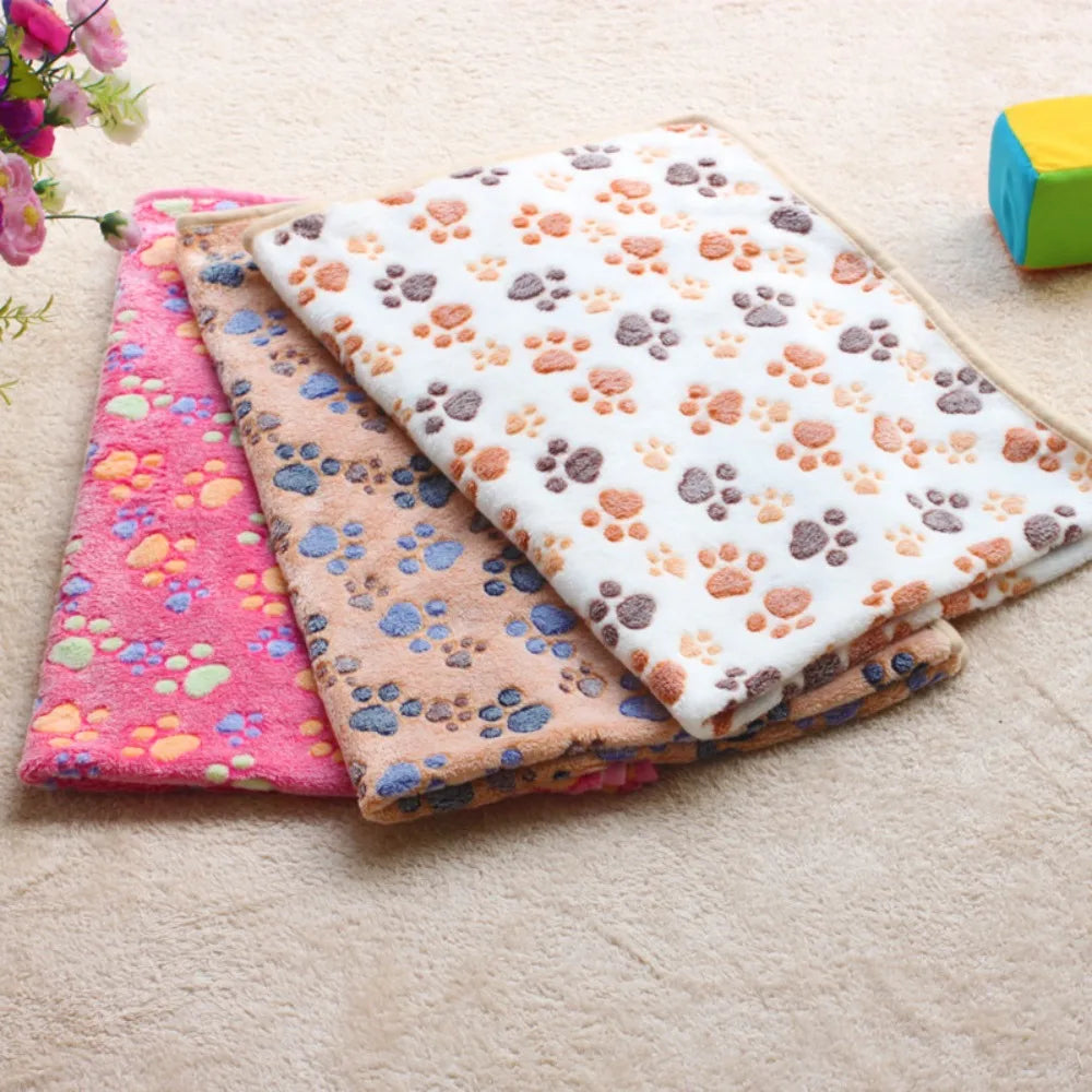 Soft Warm Coral Fleece Dog Blanket Pet Mat Fall Winter Warmth Puppy