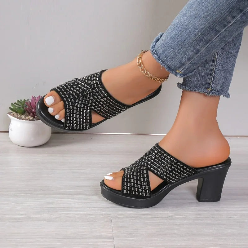 2026 Summer Fashion Heel Sandals Women's Outside Wear Round Toe Zpaxo
