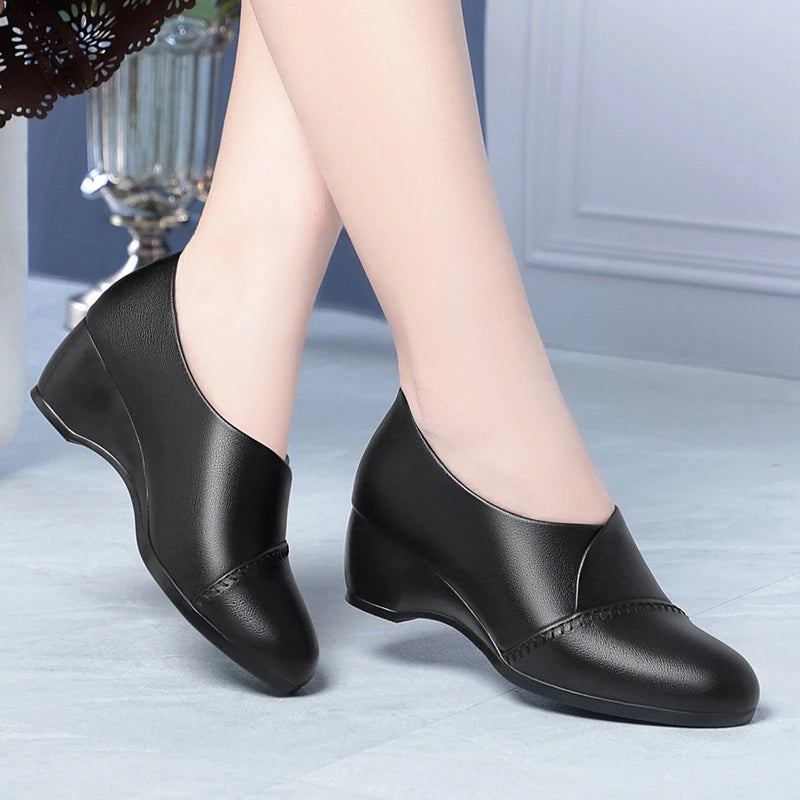 Versatile Wedge Middle-aged Elderly Comfortable Mom Shoes Spring Zpaxo