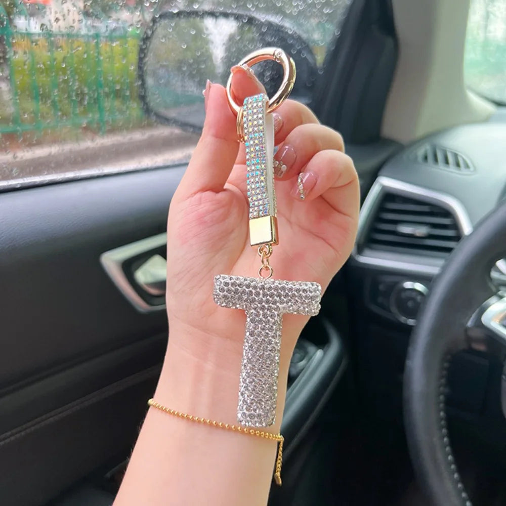 Full Diamond Diamond English Letter Keychain Letter A to Z English Letter Crystal Uppercase Pendant Rhinestone High-end Zpaxo