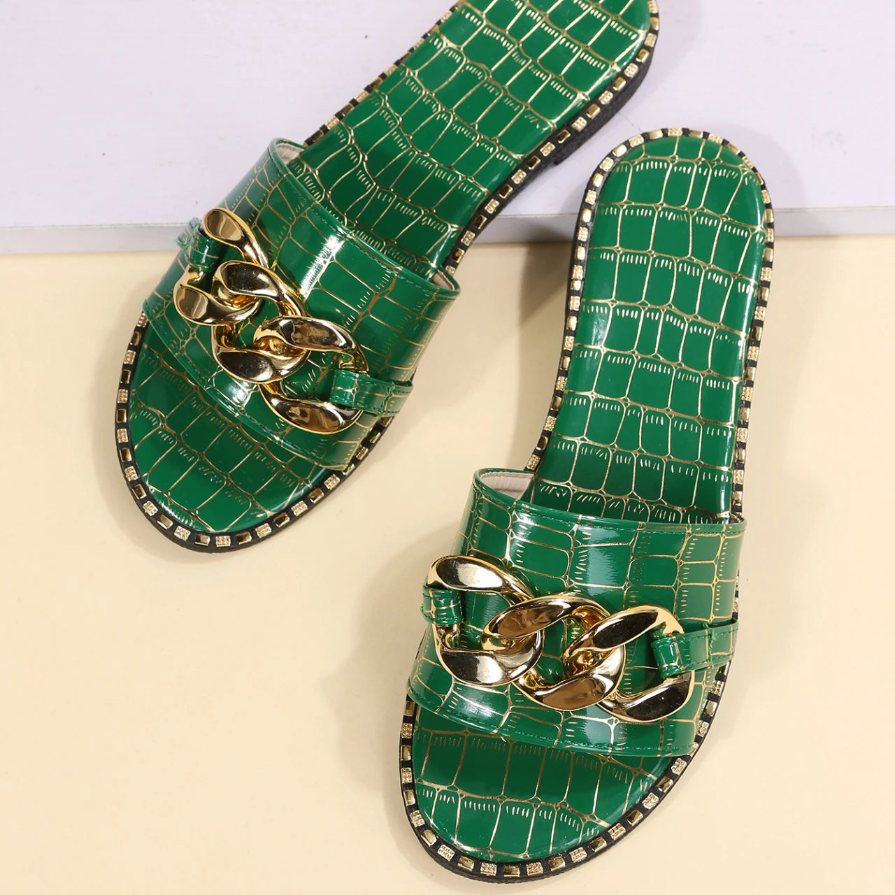Women Slippers Fashion Sexy Chain Lock Solid Sandals Roman Flat Zpaxo