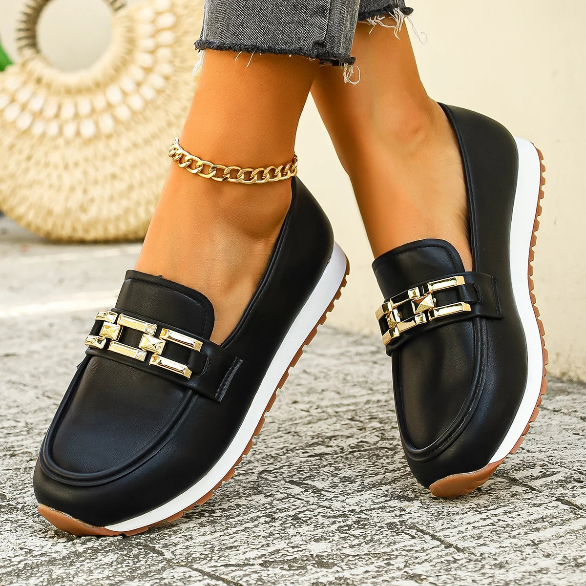 Women Sneakers Luxury Metal Lightweight Loafers Women Comfortable Non Slip Sneakers Woman Spring Autumn Plus Size Flat Shoes Zpaxo