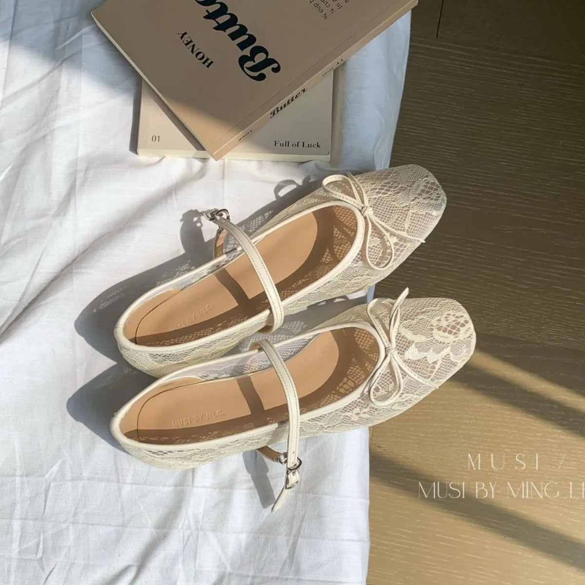 Flat Shoes for Women 2025 Casual Mesh Bow Lace New Breathable Hollow Shallow Mouth Flat Sole Shoes Mary Jane Shoes Ladies Zpaxo