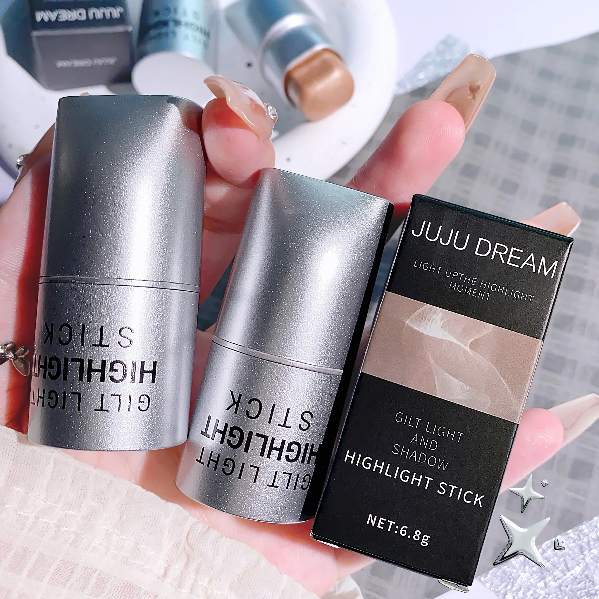 Fluorescent highlighter - Moist facial skin, natural contouring, brightening lighting effects and highlight effects Zpaxo