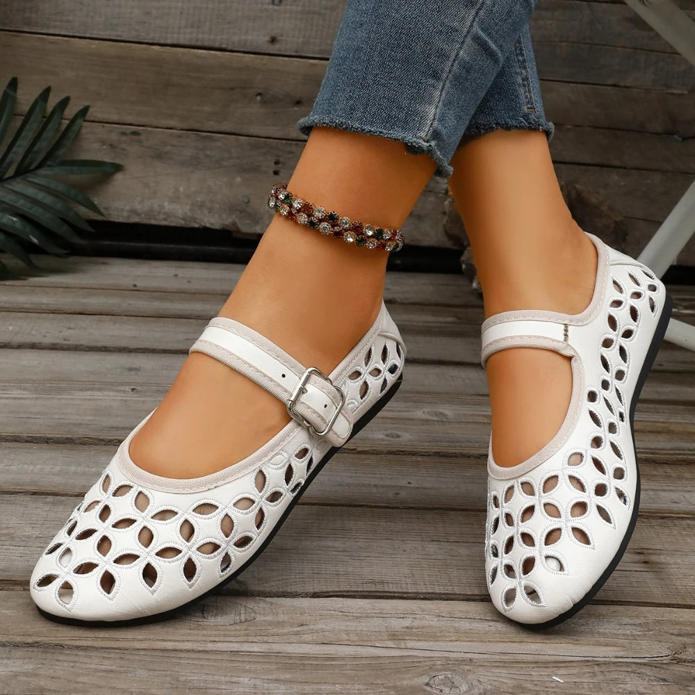 2026 Casual Fashionable Women's Summer Hollow Ladies Shoes Closed Toe